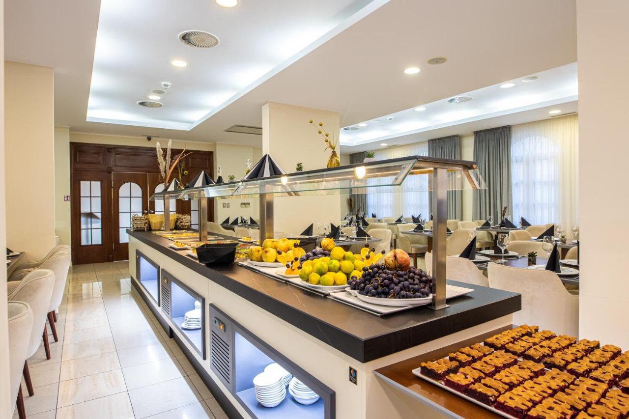 Hotel Bella Vista Drvenik  Luaran gambar