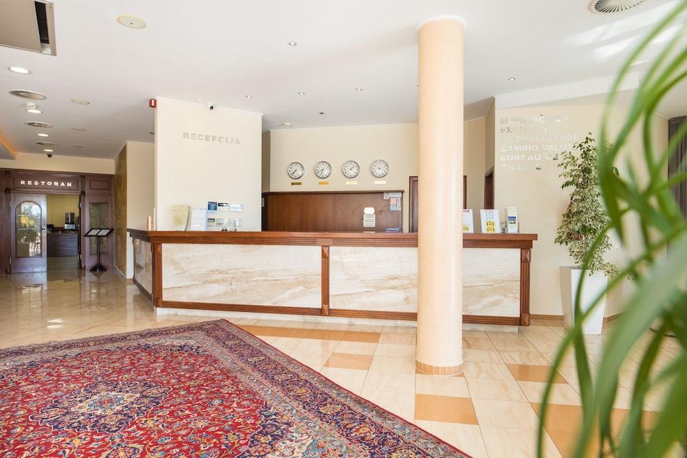 Hotel Bella Vista Drvenik  Luaran gambar