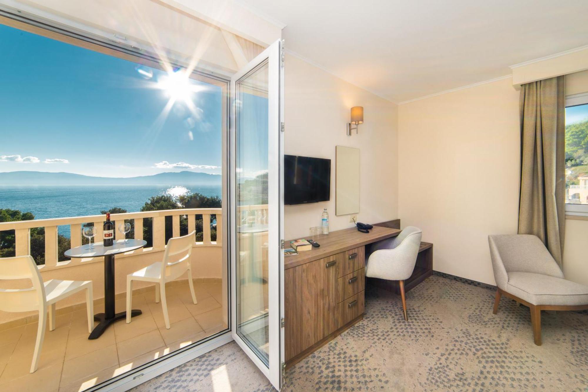 Hotel Bella Vista Drvenik  Luaran gambar