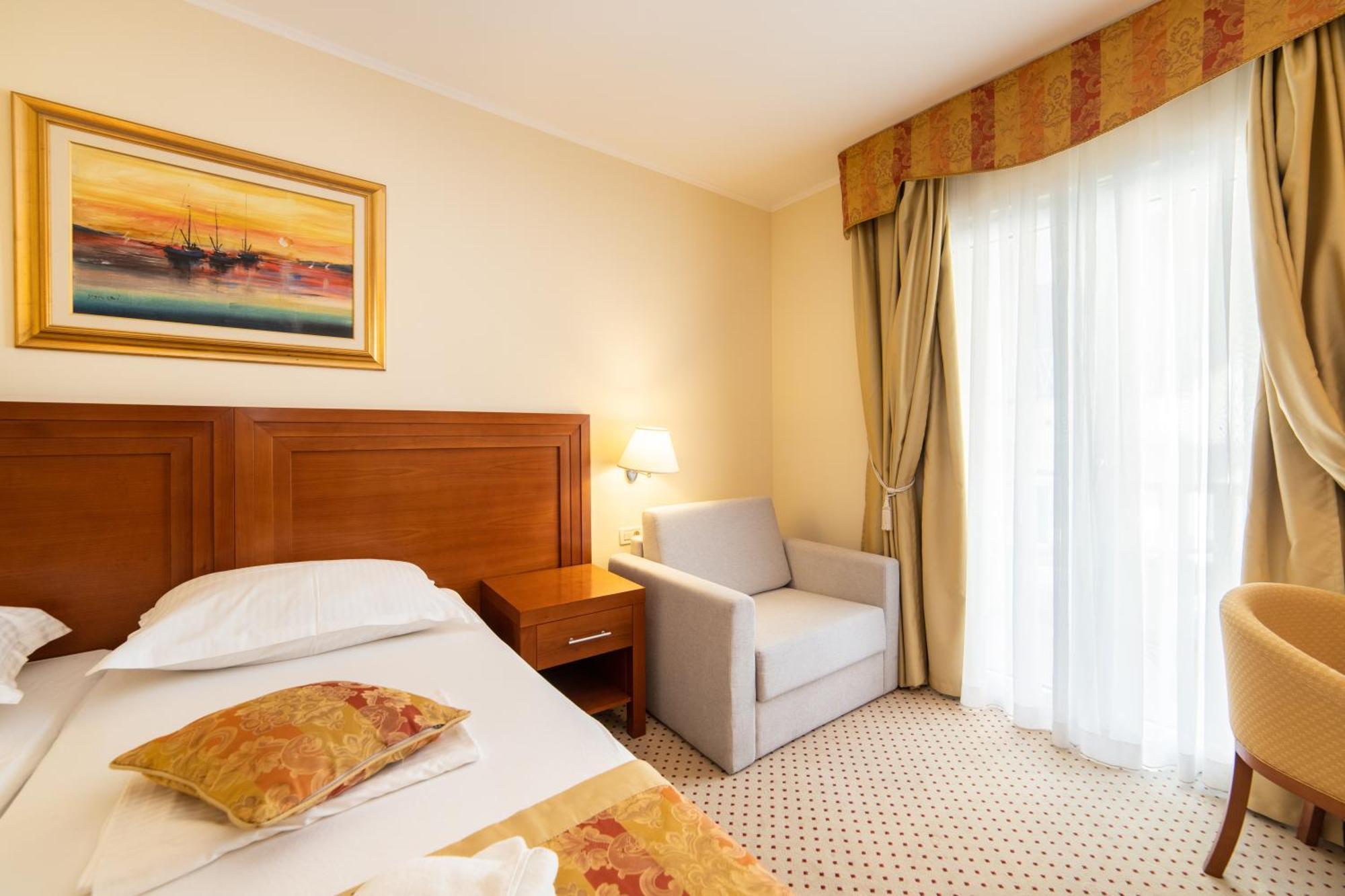 Hotel Bella Vista Drvenik  Luaran gambar