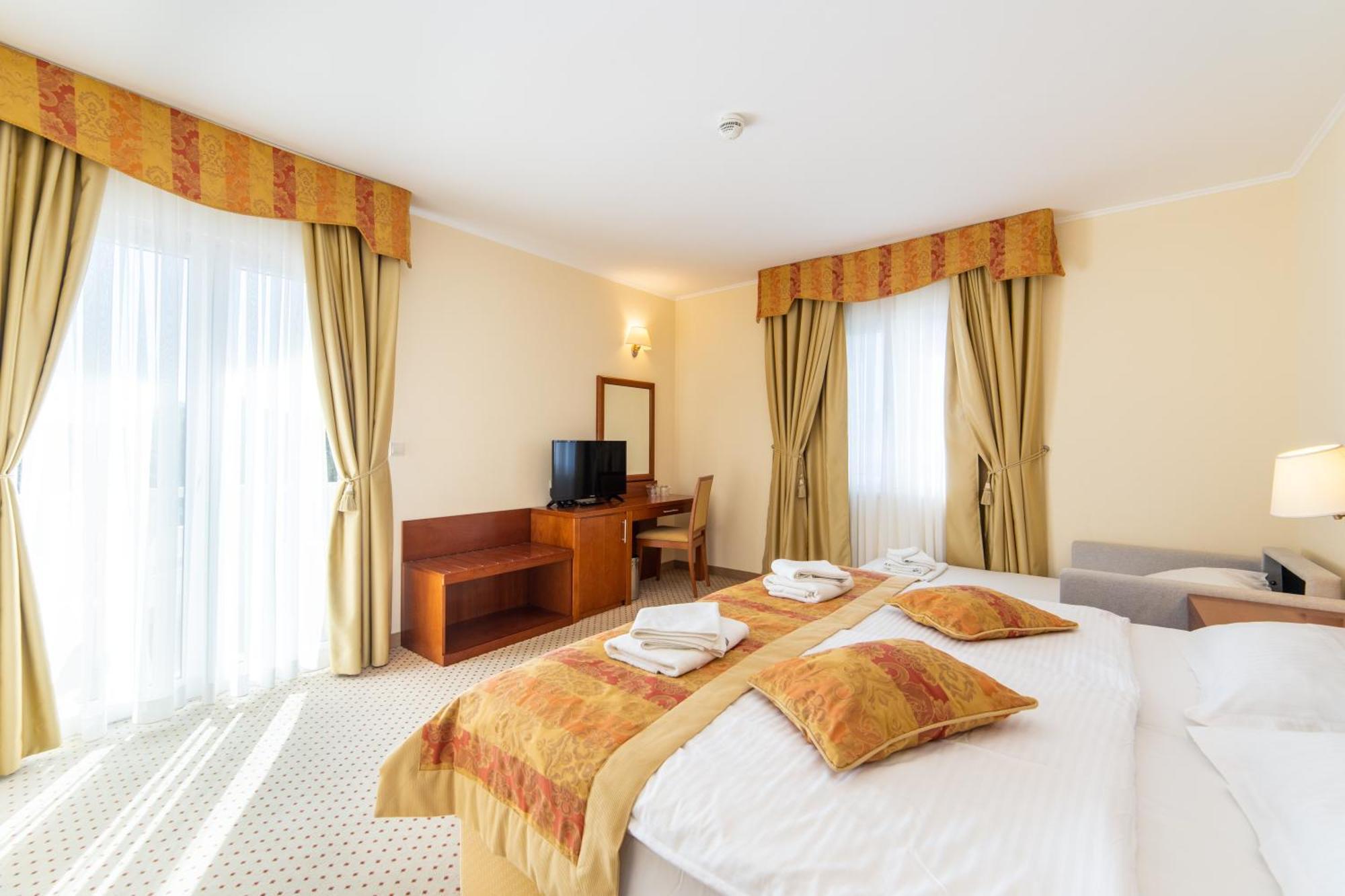 Hotel Bella Vista Drvenik  Luaran gambar