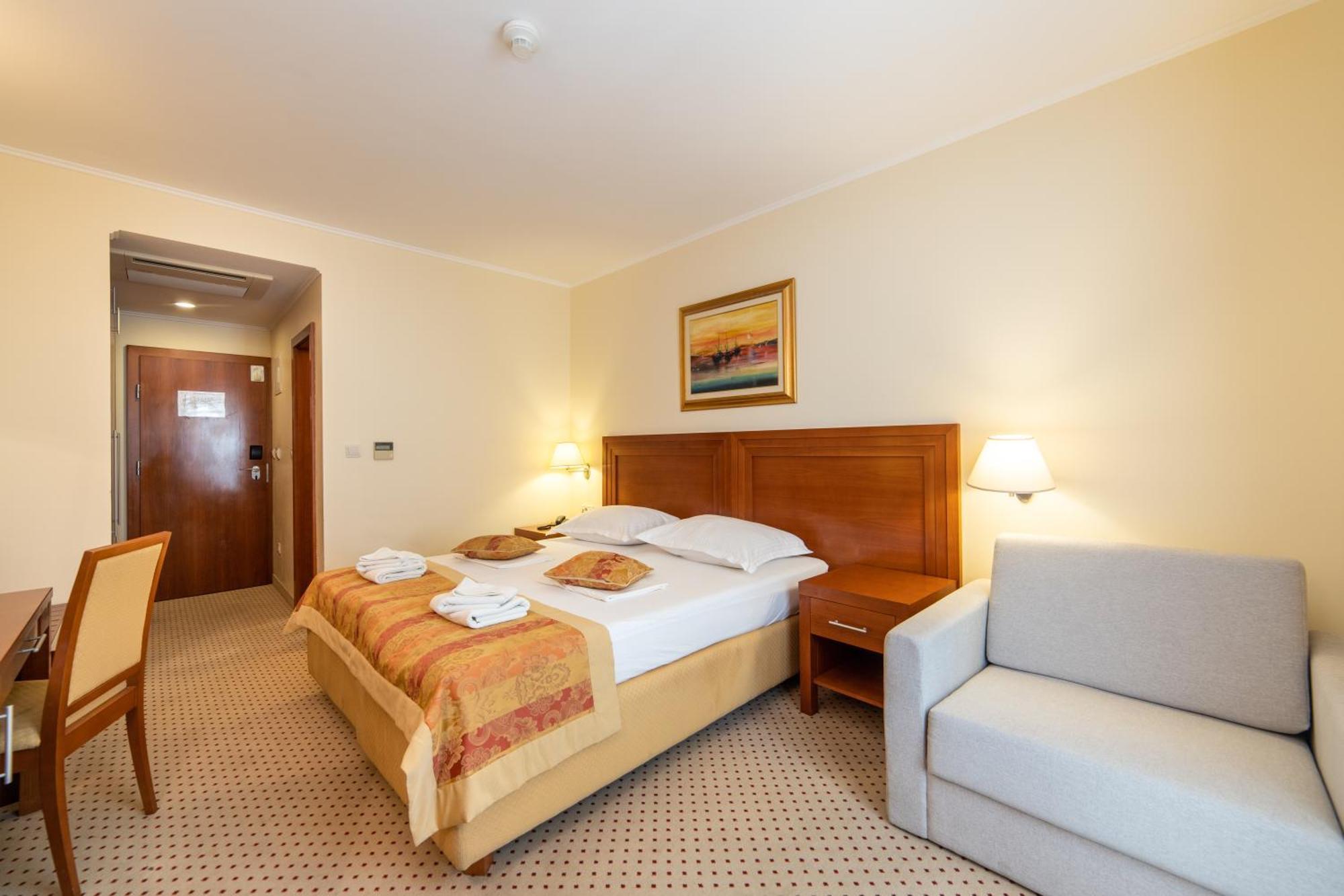 Hotel Bella Vista Drvenik  Luaran gambar
