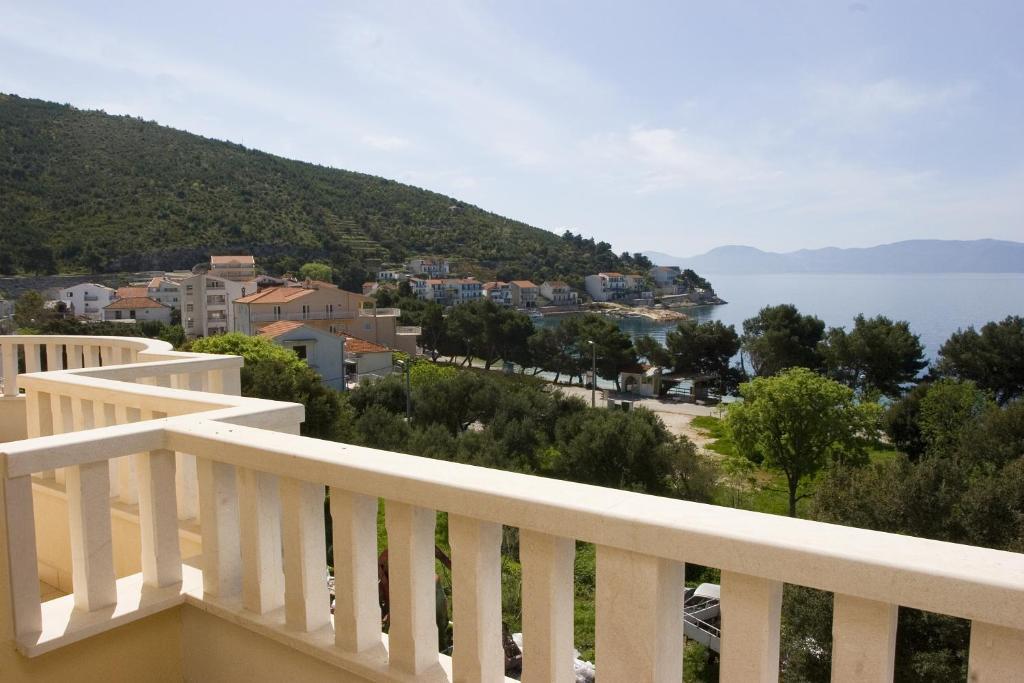 Hotel Bella Vista Drvenik  Luaran gambar
